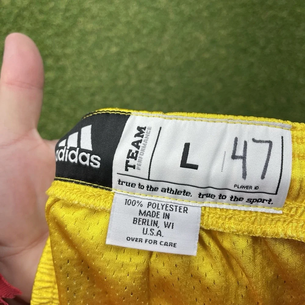 Michigan Wolverines Adidas Shorts Mens Large Team Issued Basketball Y2K